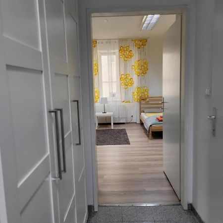 Budget Studio Near Prater Wien Exterior foto
