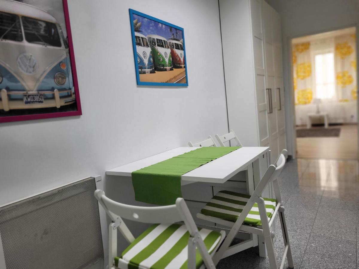 Budget Studio Near Prater Wien Exterior foto